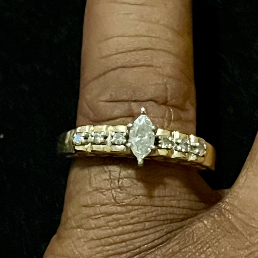 14K Yellow Gold Marquise Cut Natural Diamond Ring – 3.77g Size 7 - Picture 16 of 17